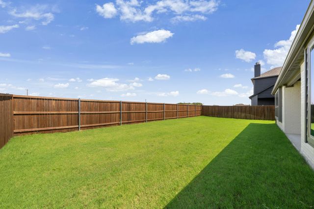 401 Barnfield Road, Cleburne, TX 76033