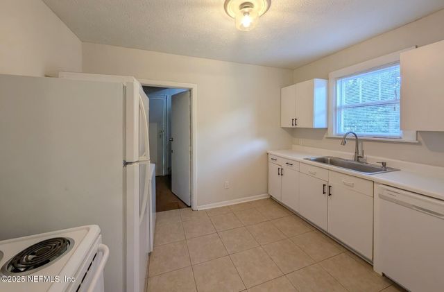 2248 DELLWOOD Avenue, Jacksonville, FL 32204