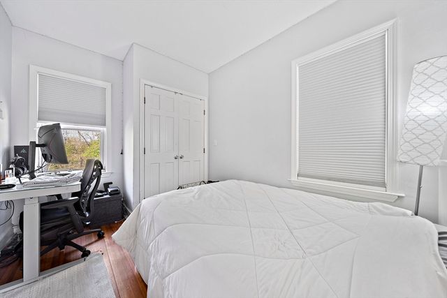 86 Prospect St, Canton, MA 02021