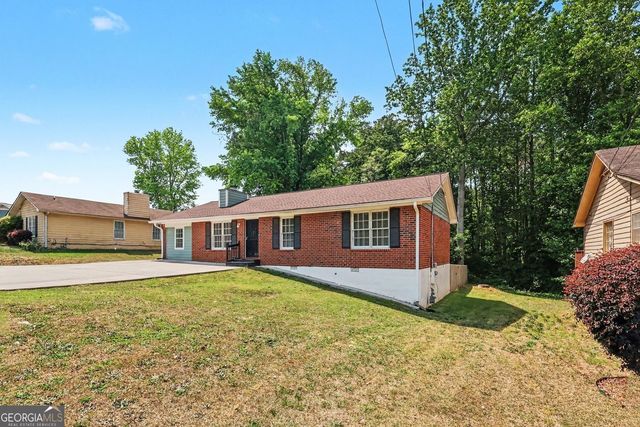 2382 Old Rex Morrow Road, Ellenwood, GA 30294