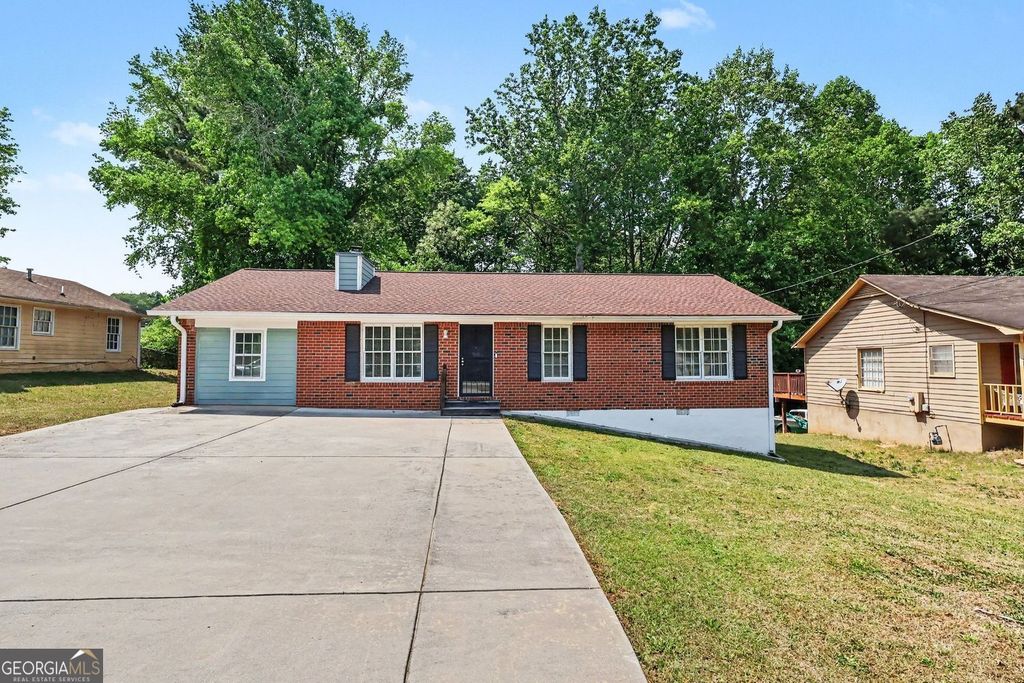 2382 Old Rex Morrow Road, Ellenwood, GA 30294