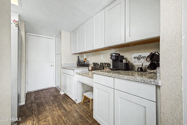 4709 W EVA Street, Glendale, AZ 85302