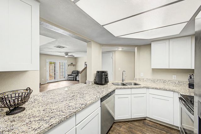 4709 W EVA Street, Glendale, AZ 85302