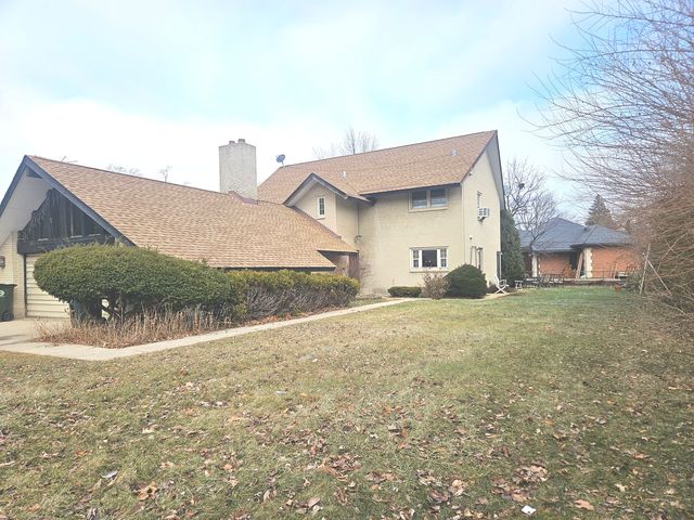 863 N Northwest Highway 2, Park Ridge, IL 60068