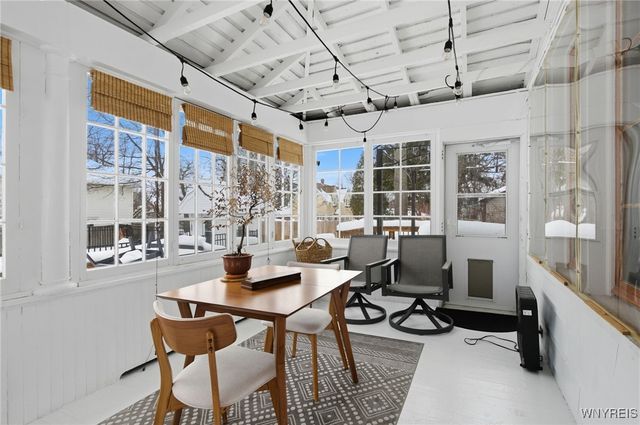 5274 Columbia Avenue, Hamburg, NY 14075