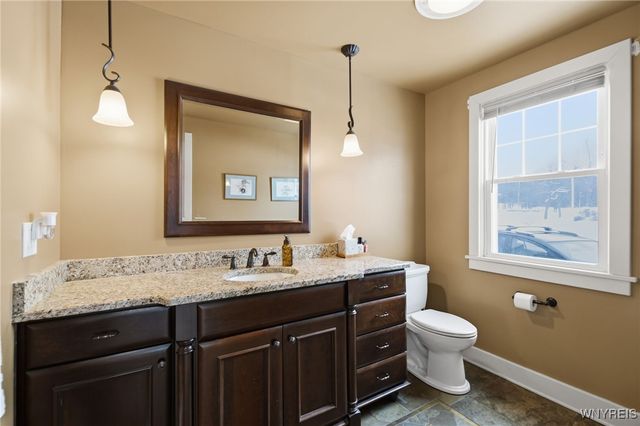 5274 Columbia Avenue, Hamburg, NY 14075