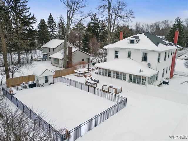 5274 Columbia Avenue, Hamburg, NY 14075