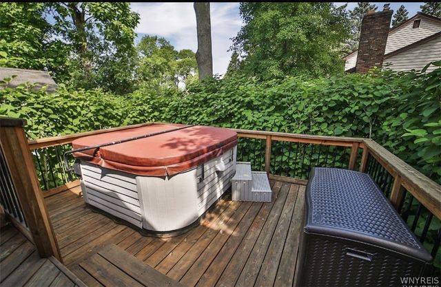 5274 Columbia Avenue, Hamburg, NY 14075