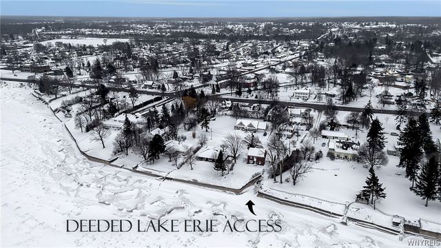 5274 Columbia Avenue, Hamburg, NY 14075