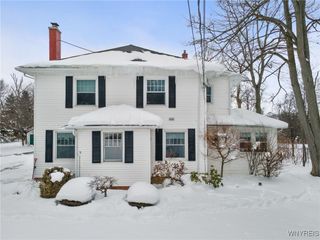 5274 Columbia Avenue, Hamburg, NY 14075