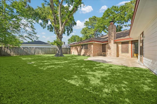 9803 Rocktree Drive, Houston, TX 77040