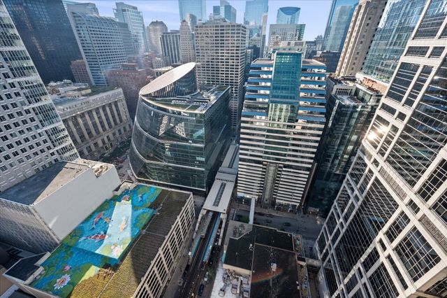 200 N Dearborn Street 4001, Chicago, IL 60601