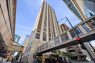 200 N Dearborn Street 4001, Chicago, IL 60601