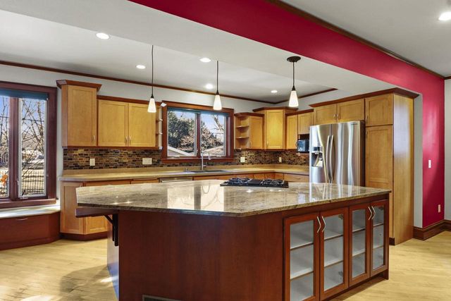 30 Virginia Terrace, Madison, WI 53726