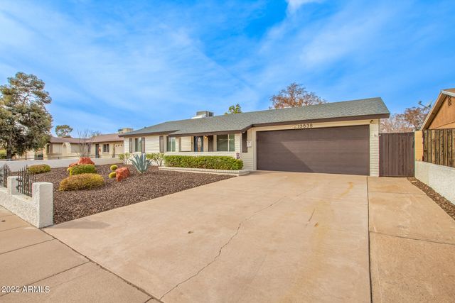13838 N 37th Way, Phoenix, AZ 85032