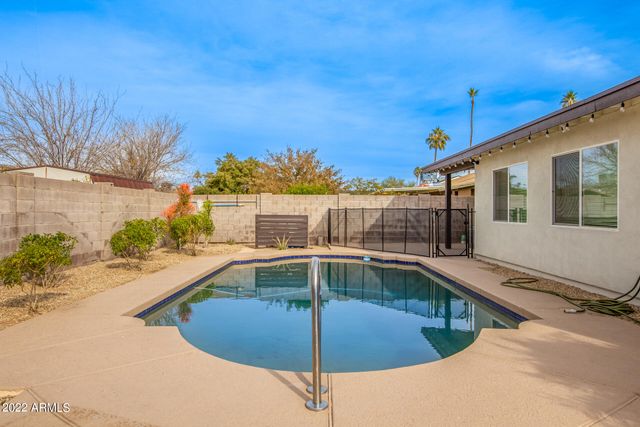 13838 N 37th Way, Phoenix, AZ 85032