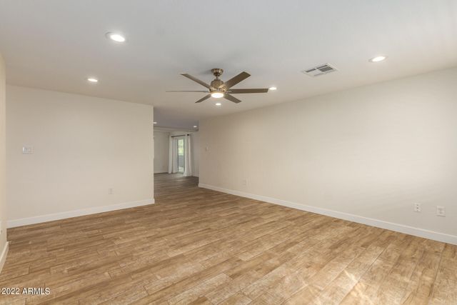 13838 N 37th Way, Phoenix, AZ 85032