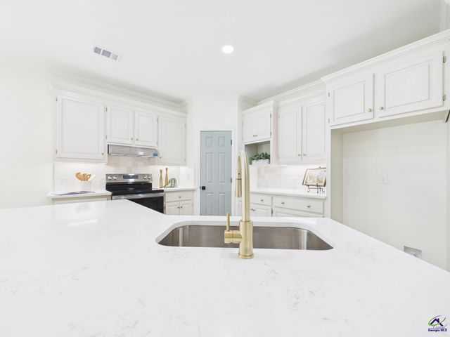 101 Coventry Court, Macon, GA 31220