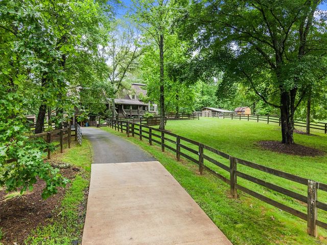 802 Old Mill Trail, Ball Ground, GA 30107