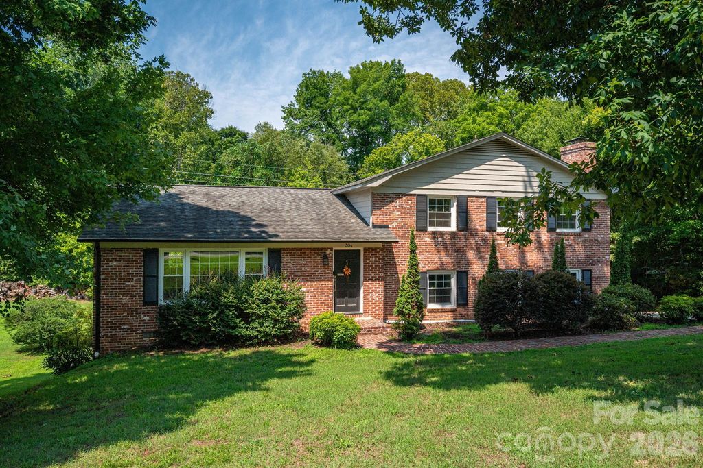 304 Windsor Drive, Shelby, NC 28150