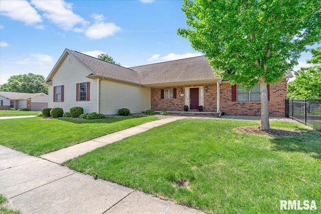 3700 Bergamot Drive, Springfield, IL 62712