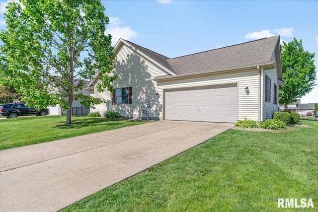 3700 Bergamot Drive, Springfield, IL 62712