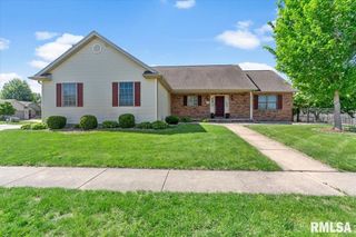 3700 Bergamot Drive, Springfield, IL 62712