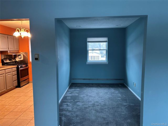 140 Meyer Oval 140, Pearl River, NY 10965