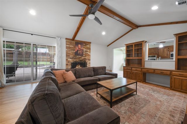 1406 N Trail Drive, Carrollton, TX 75006