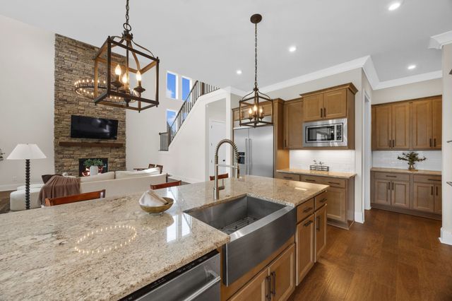 616 Silva Ln, Nolensville, TN 37135