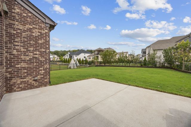 616 Silva Ln, Nolensville, TN 37135