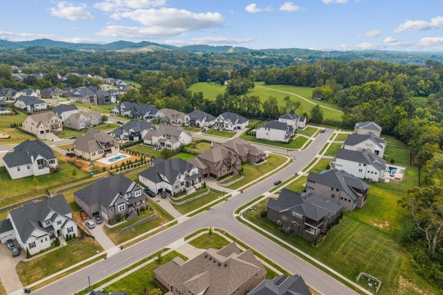 616 Silva Ln, Nolensville, TN 37135