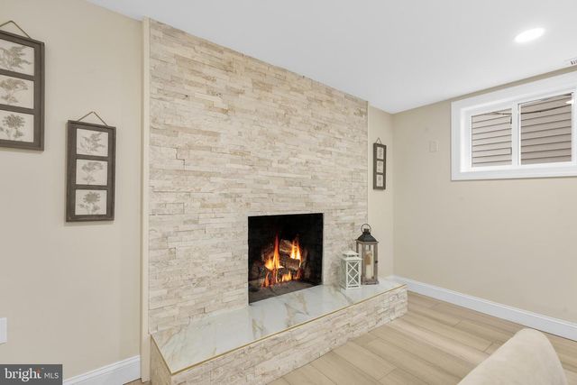 120 CANTERBURY RD, Mount Laurel, NJ 08054