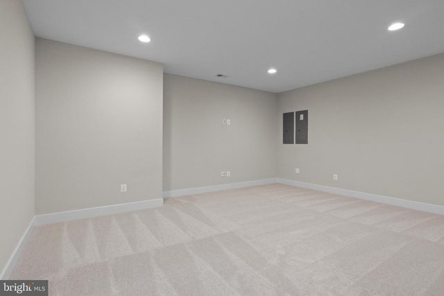 318 CENTER ST N, Vienna, VA 22180