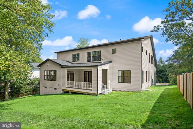318 CENTER ST N, Vienna, VA 22180