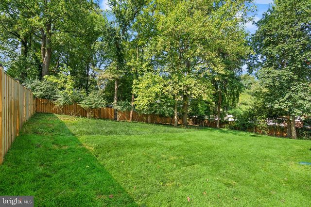 318 CENTER ST N, Vienna, VA 22180