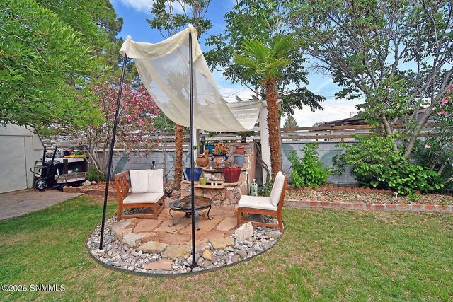 860 Lees Drive, Las Cruces, NM 88001