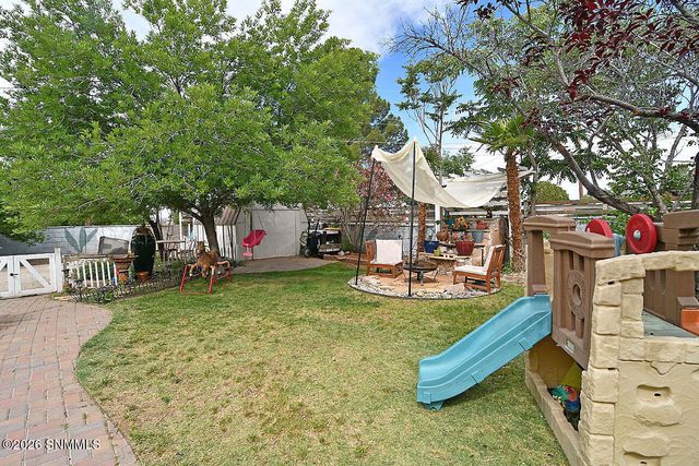 860 Lees Drive, Las Cruces, NM 88001