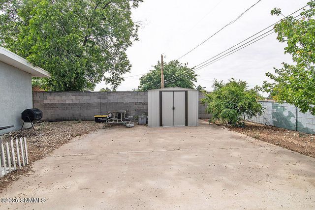 860 Lees Drive, Las Cruces, NM 88001