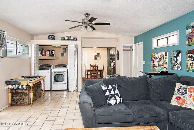 860 Lees Drive, Las Cruces, NM 88001