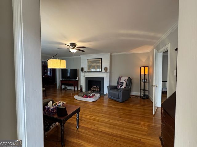 816 Woodland Drive, Griffin, GA 30224