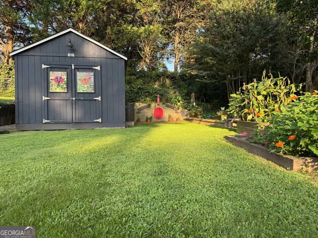 816 Woodland Drive, Griffin, GA 30224