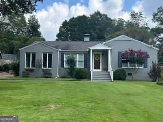 816 Woodland Drive, Griffin, GA 30224