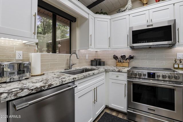 5892 W Summit Ridge Drive, Pine, AZ 85544