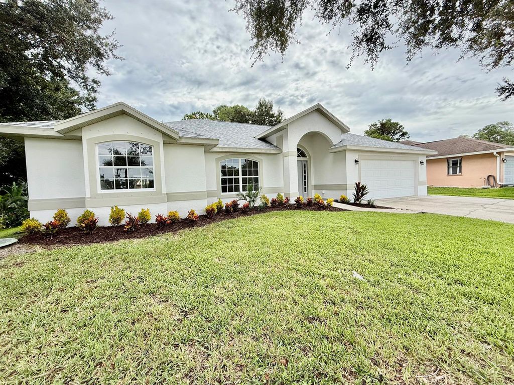 2901 SW Collings Drive, Port St Lucie, FL 34953