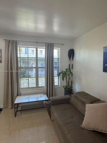 8550 Byron Ave 2H, Miami Beach, FL 33141