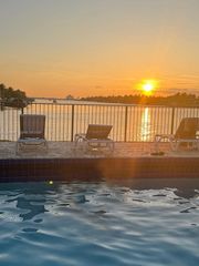 8550 Byron Ave 2H, Miami Beach, FL 33141
