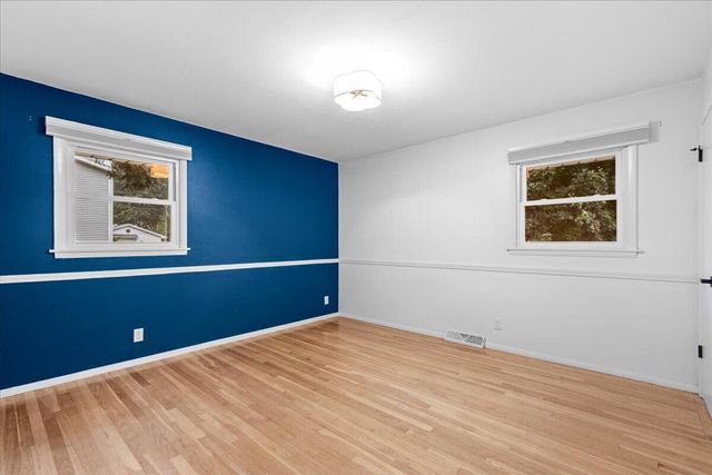 W244N6564 Westchester DRIVE, Sussex, WI 53089