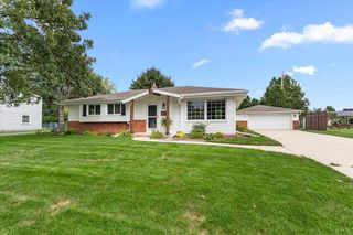 W244N6564 Westchester DRIVE, Sussex, WI 53089