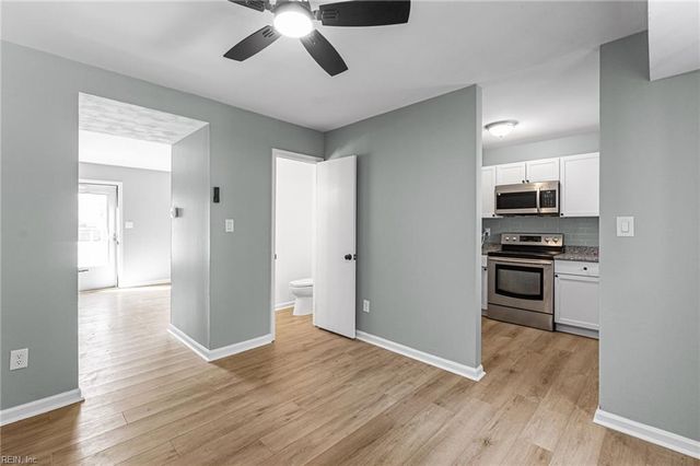 412 Savage Dr Unit D, Newport News, VA 23602